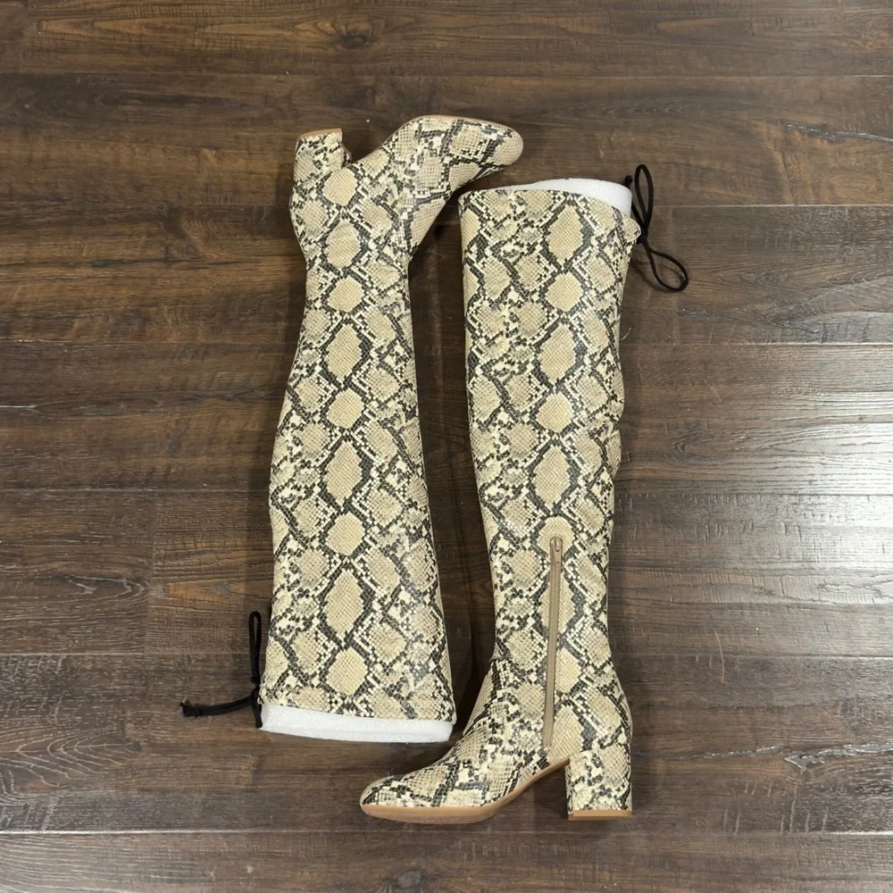 Gianni Bini Trillia Snakeskin Over The Knee‎ Boots Size 7 Women